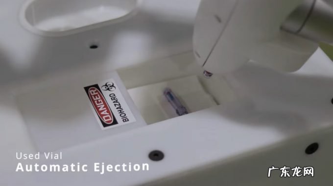 无痛、无针头也可打针!全球首款疫苗注射机器人Cobi问世