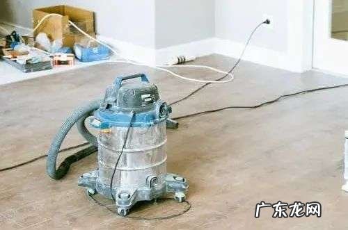 捣毁新家的第一步，找个自学设计的熟人来装修