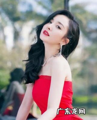 杨幂没出道前是做什么的 杨幂父母是做什么的