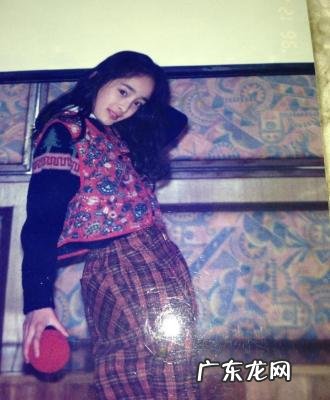 杨幂没出道前是做什么的 杨幂父母是做什么的