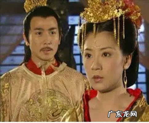 保剑锋电视剧小草剧照 保剑锋电视剧