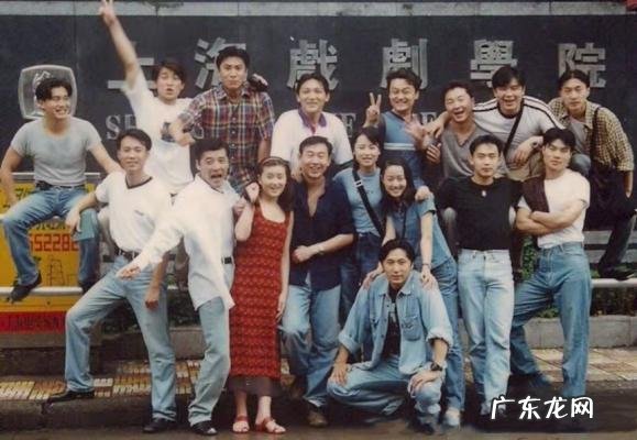 保剑锋电视剧小草剧照 保剑锋电视剧