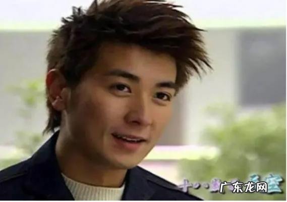 保剑锋电视剧小草剧照 保剑锋电视剧