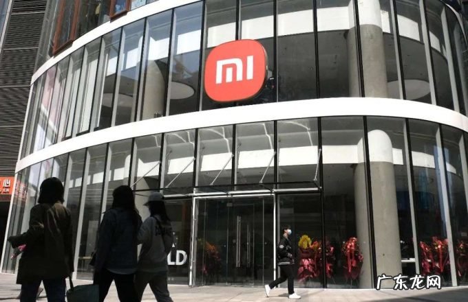 小米手机，一觉回到「荣耀」后