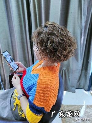 头发稀少适合什么发型女图片 头顶头发稀少发型