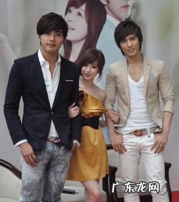 张伦硕整容钱 张伦硕整容