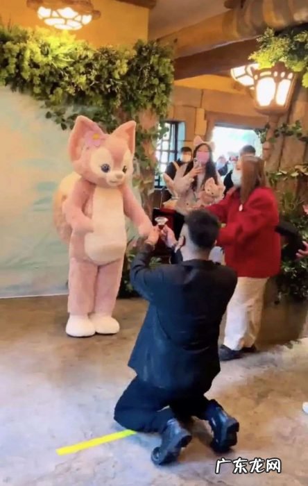 谁在靠玲娜贝儿发财?