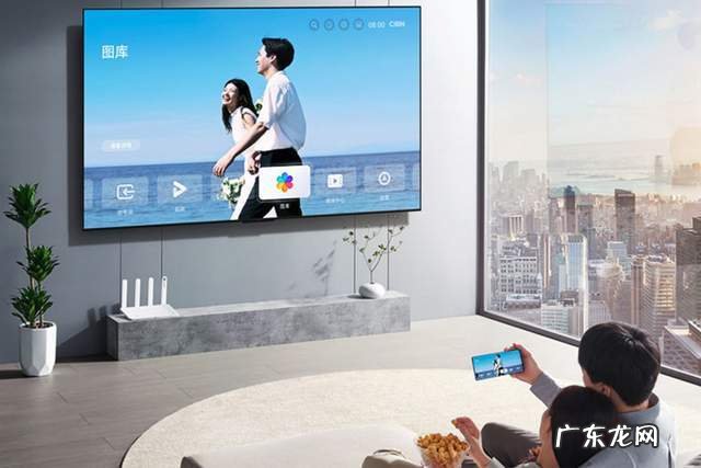 你们想要的小屏电视!荣耀智慧屏43英寸新品1799元,开关机无广告