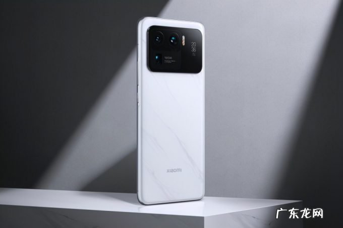 销量被苹果反超，小米高管说出真实原因：iPhone 13太强了