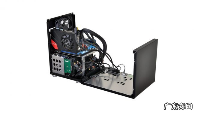 294 超能课堂:从小电脑到小钢炮,ITX机箱结构的演变