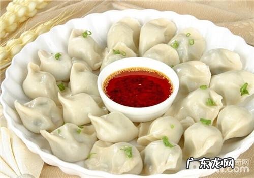 给小狗吃传统式节日的食品类要当心