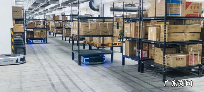 极智嘉携手九州通落地全球首个AMR月台集货