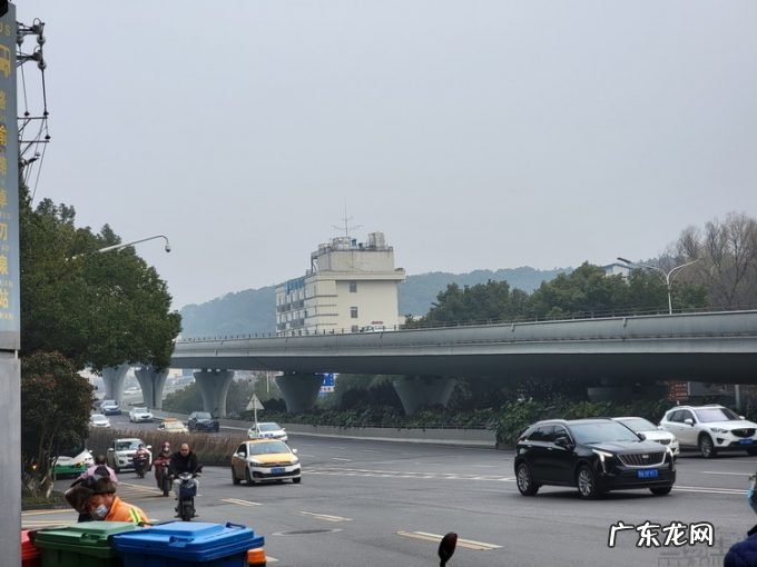 在新机潮到来前,先来聊聊手机长焦的那些事