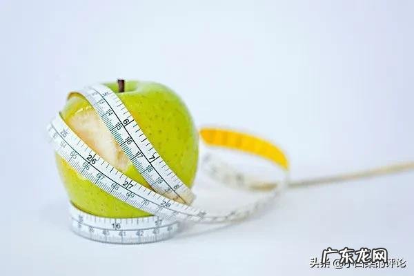 有什么方法可以1个月减肥20~30斤?