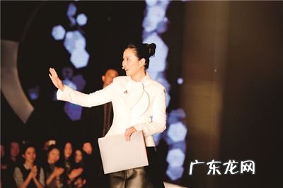 非诚勿扰黄菡年龄多大 黄菡女儿多大