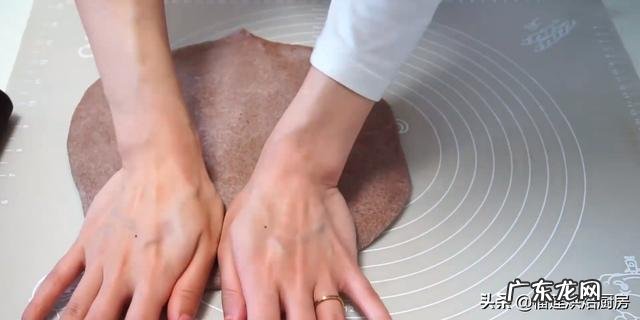 每天吃几包全麦面包来减肥,靠谱吗?