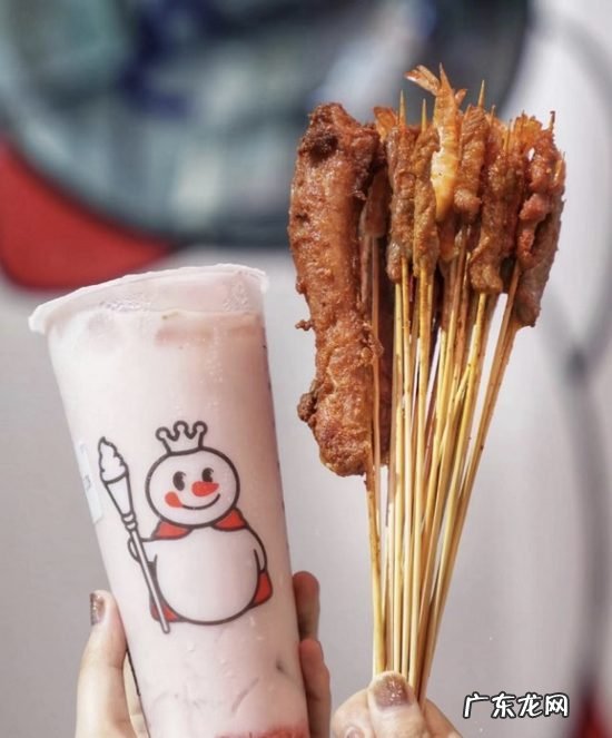 中风、胖到200斤、糖尿中毒,奶茶上瘾摧毁年轻人了吗?