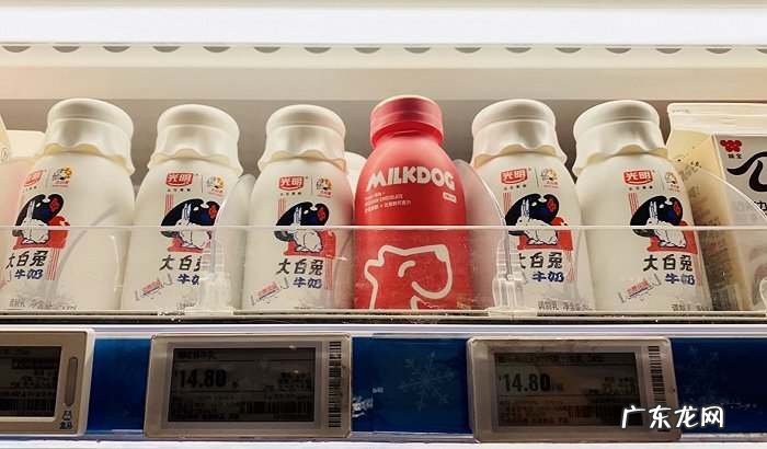 忘了酸酸乳吧，新一波果味牛奶正流行