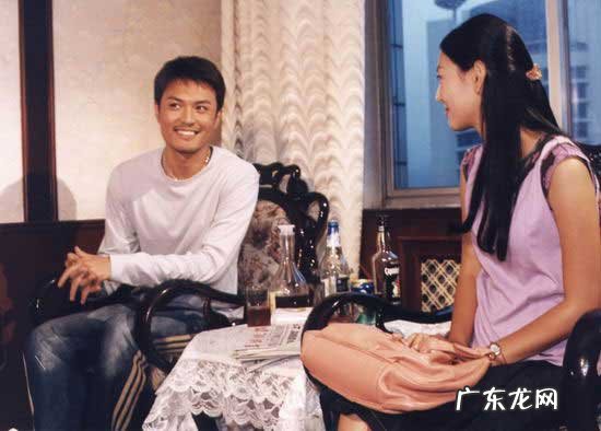 于小伟年轻照片 于小伟照片