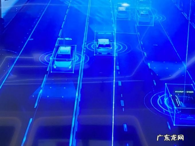 【芯视野】竞逐“四轮手机”的高通们