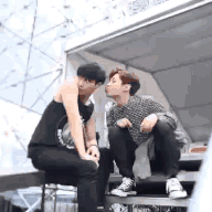 exo鹿晗女朋友接吻 exo鹿晗世勋接吻