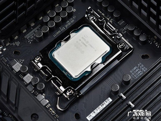 实测10款游戏 12代酷睿不愧是游戏神U