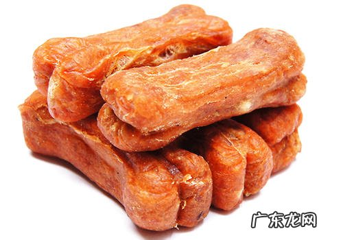 如何为小狗选择零食