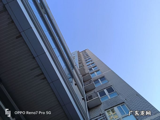 Reno7 Pro评测 定制新排列开启人像自拍新道路