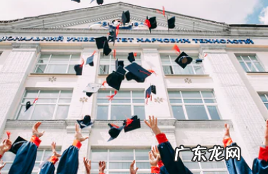 淘宝开店还能挣钱吗 淘宝开书店挣钱吗？如何能挣钱？小学附近开书店挣钱吗