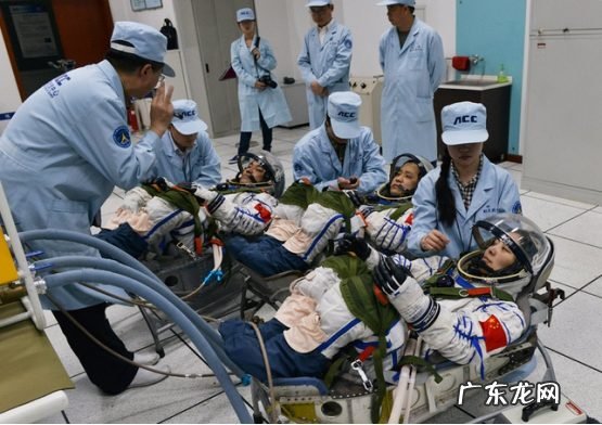 神舟十三号携带6个月的食物,在太空会变质吗?吃坏肚子怎么办?