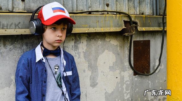 从2199跌至1699元！国民旗舰跌至二手价，骁龙870＋三星E4屏