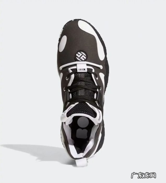 阿迪最新“顶级球鞋”官图终于曝光！光看颜值我打满分！