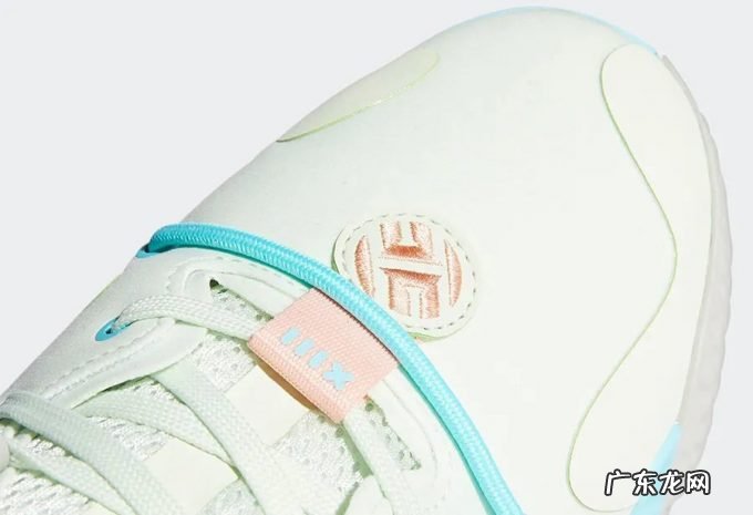 阿迪最新“顶级球鞋”官图终于曝光！光看颜值我打满分！
