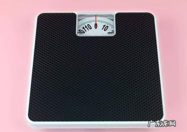 对于在减肥的人,什么时候称体重最合适?