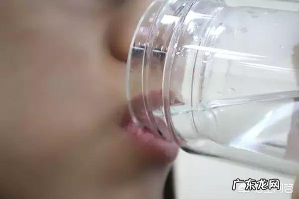 儿童吃西瓜籽后便秘，该怎么zhi疗？