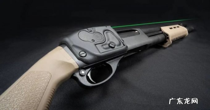 一款XTECH战术手枪激光器无需开关即可启动