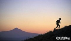 无绳跳绳对减脂有用吗 跳绳是有氧还是无氧运动？