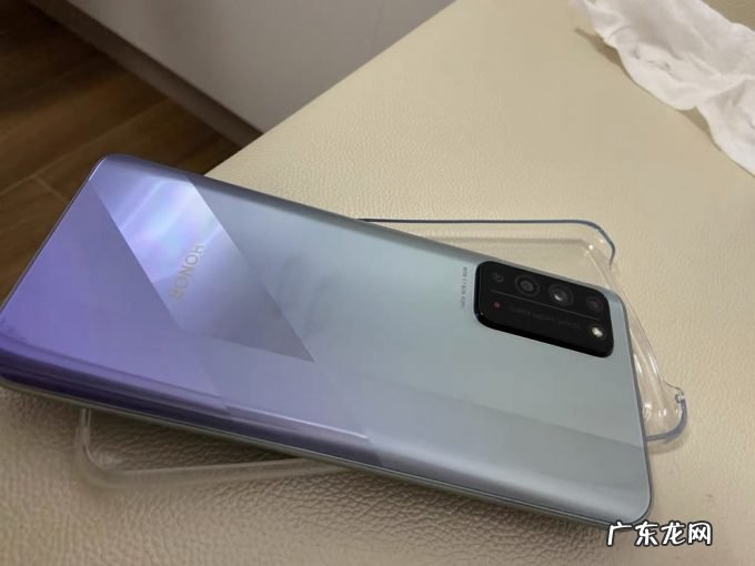 跌至1439元，麒麟芯片＋真全面屏，售价亲民的鸿蒙系统5G手机