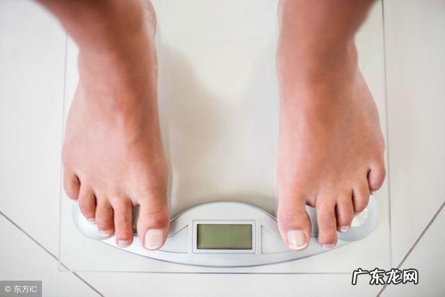 新研究:减脂时,早餐吃还是不吃?