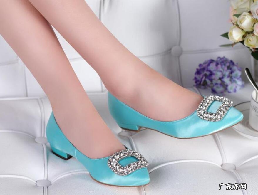 淘宝60元保证金怎么交 淘宝卖女鞋要交多少保证金?在哪交?不用交保证金的网店