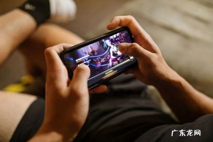 游戏直播“抢跑”元宇宙