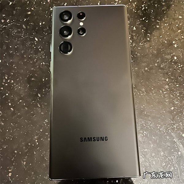 三星最强机皇!Galaxy S22 Ultra曝光