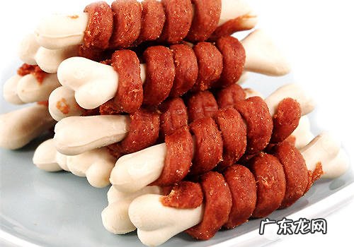 狗狗零食要配着吃