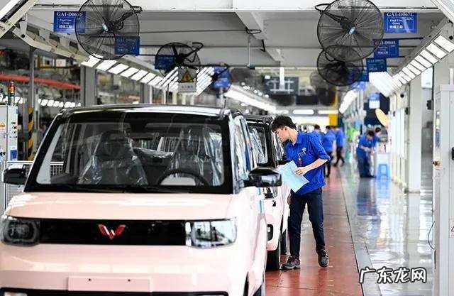 “螺蛳粉宇宙中心”柳州,看网红速食如何实现长红?