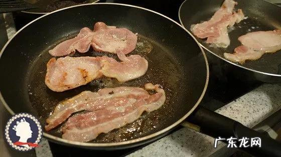 如何制作一顿地道的英式早餐?