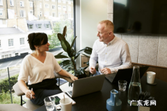 拼多多商家想赚钱太难 淘宝开店代发货赚钱吗？一个月能赚多少？帮人代发快递怎么赚钱