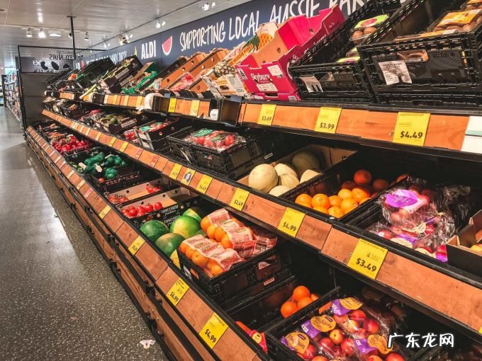 内地沃尔玛首店关门歇业?电商还是会员?沃尔玛的求生之路在哪?