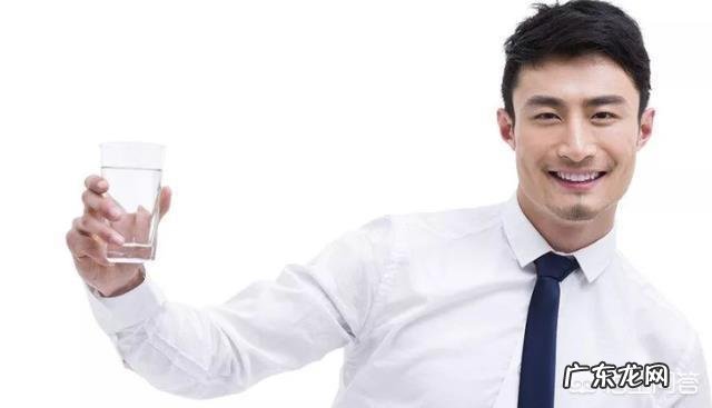 为什么头天晚上喝酒第二天醉？