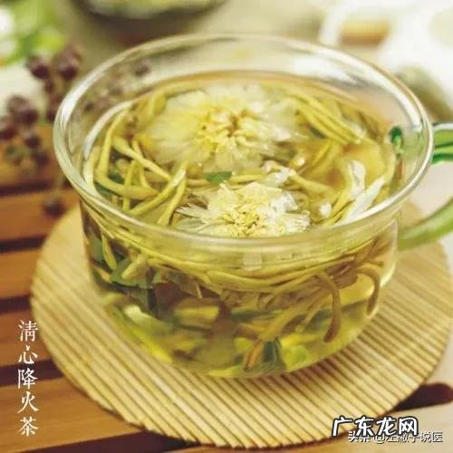 金银花和什么一起泡好 金银花和菊花泡水喝有什么功效?
