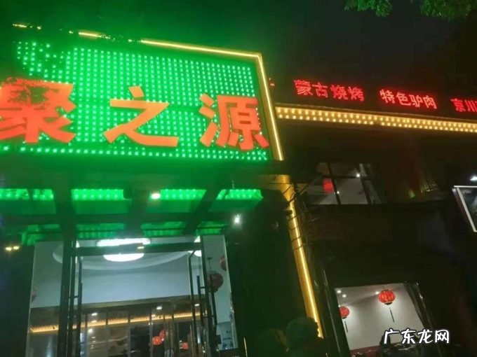 好冷，我们都躲在家里，街边小店还怎么活下去？